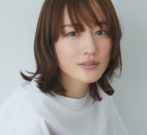 上坂樹里さんに似ている芸能人②：綾瀬はるか